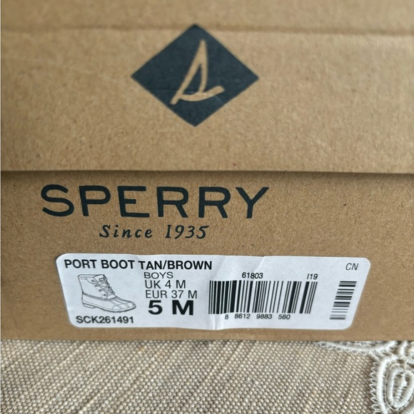 Boys Youth Size 5 Sperry Boots - Picture 5 of 5